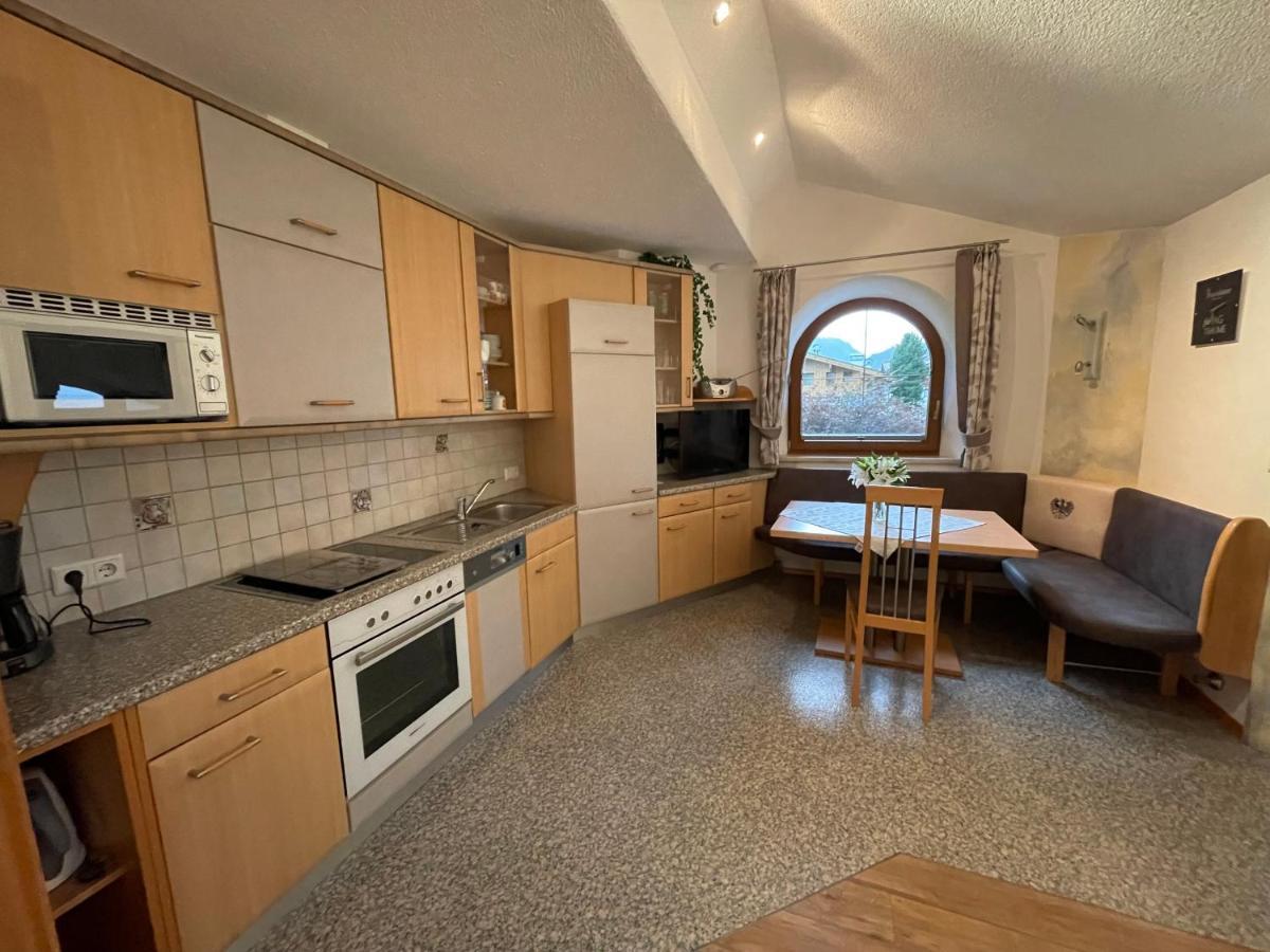 Haus Egger Apartamento Neustift im Stubaital Exterior foto