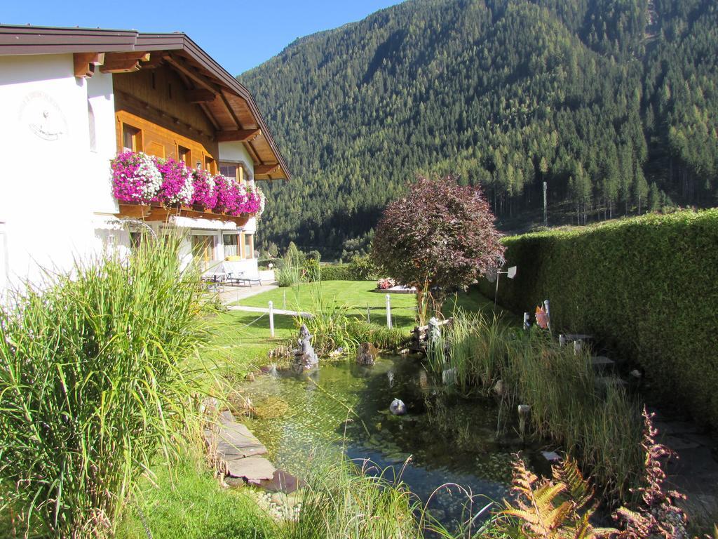 Haus Egger Apartamento Neustift im Stubaital Quarto foto