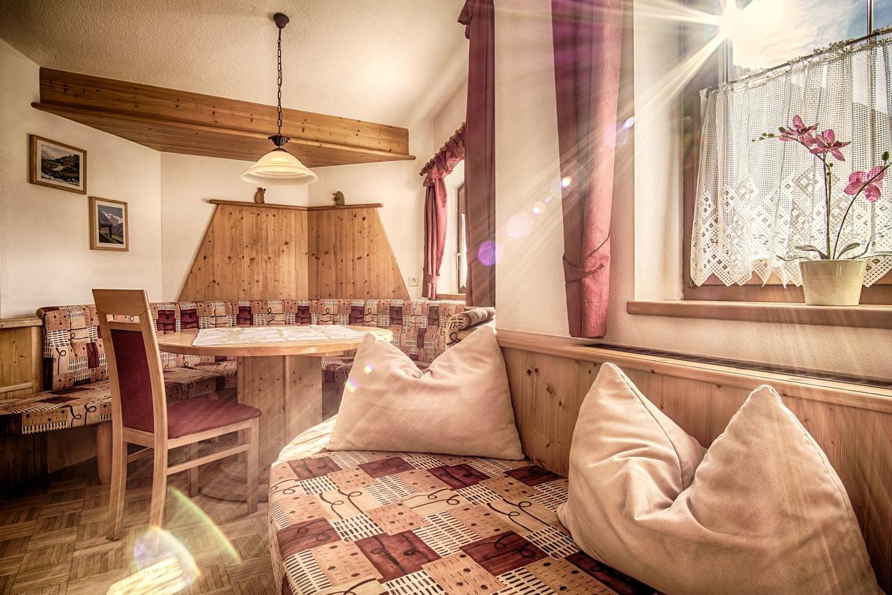 Haus Egger Apartamento Neustift im Stubaital Exterior foto